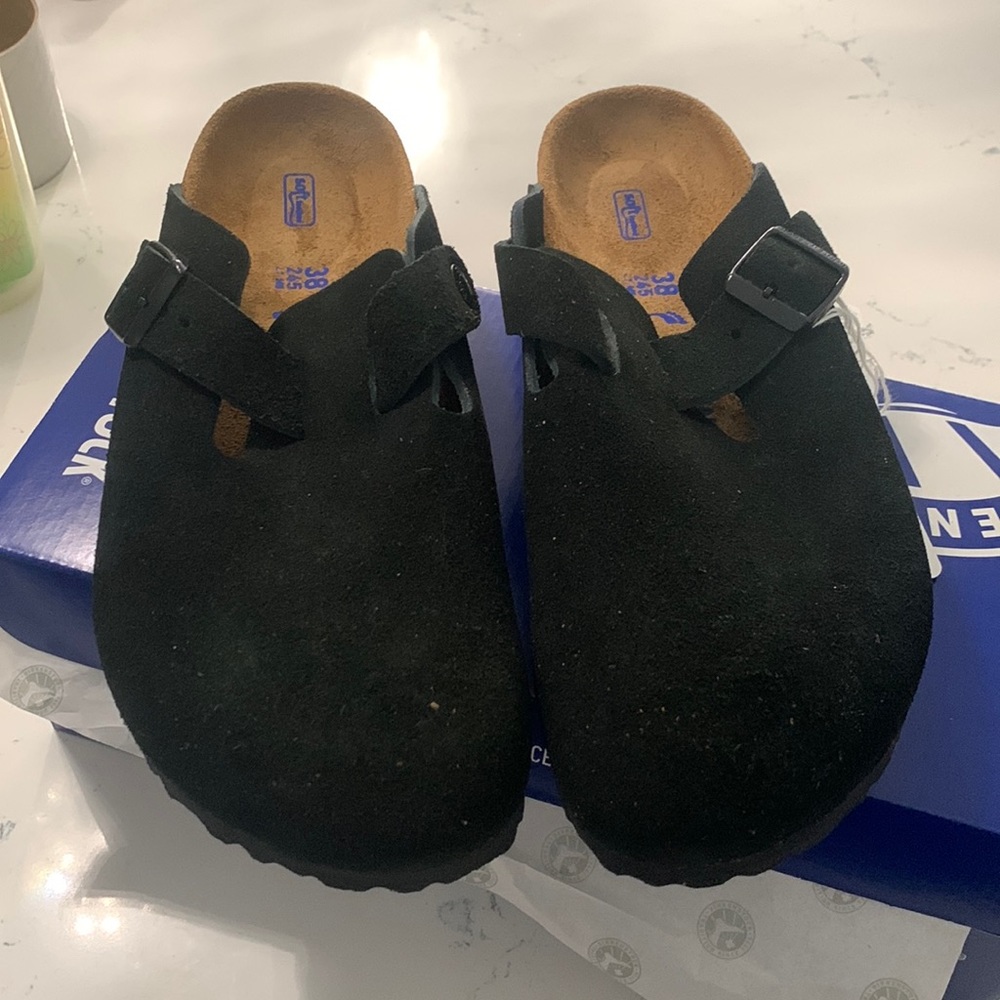 Birkenstock Boston- Black Suede sz38/8-8.5Womens